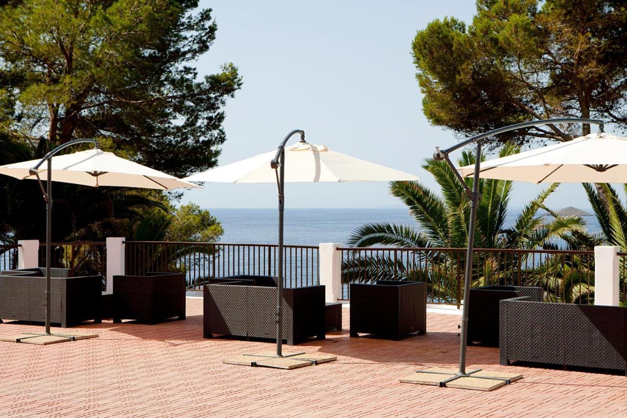 Club Cala Azul Hotel Cala Llenya  Bagian luar foto