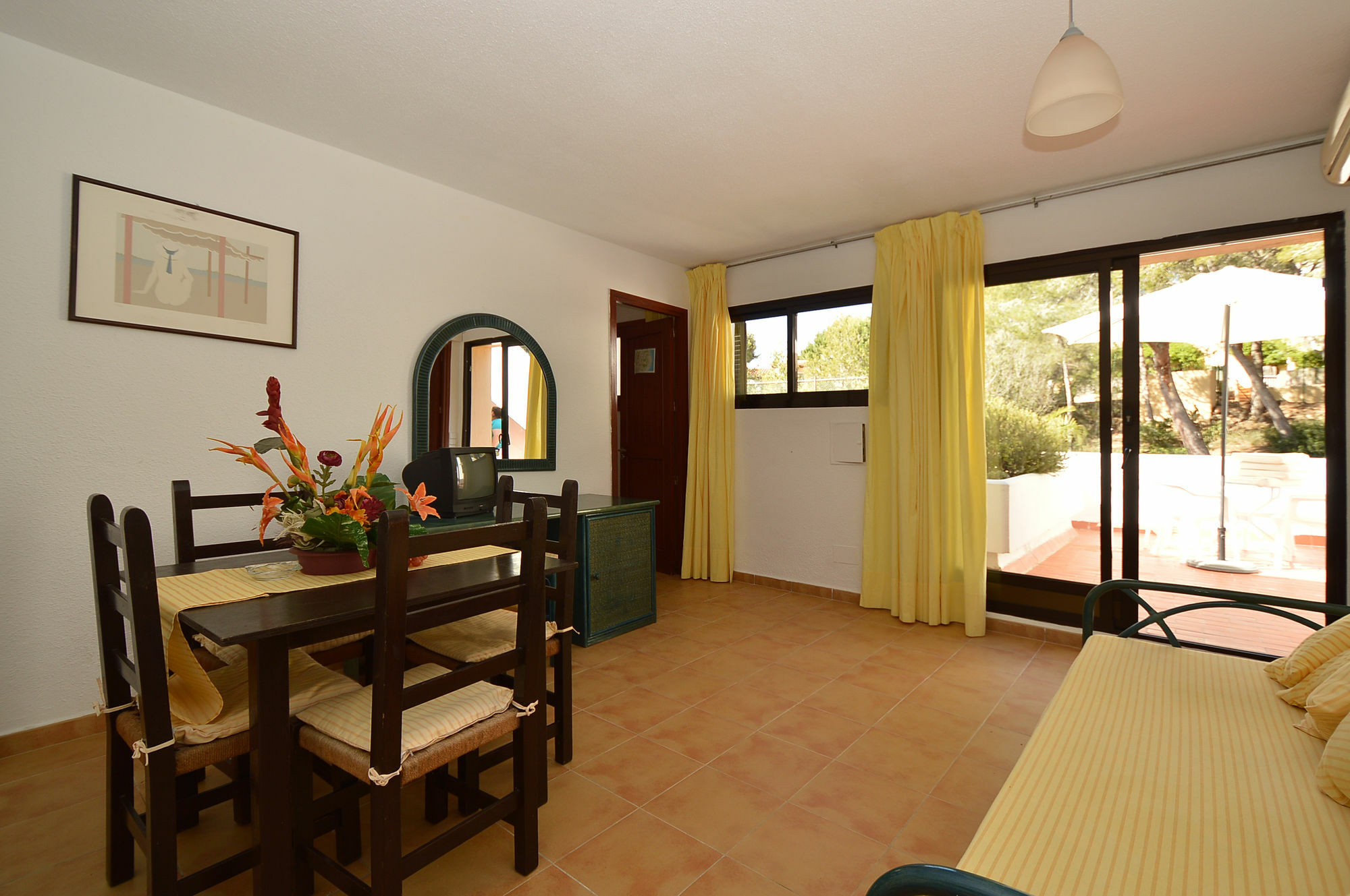 Club Cala Azul Hotel Cala Llenya  Bagian luar foto